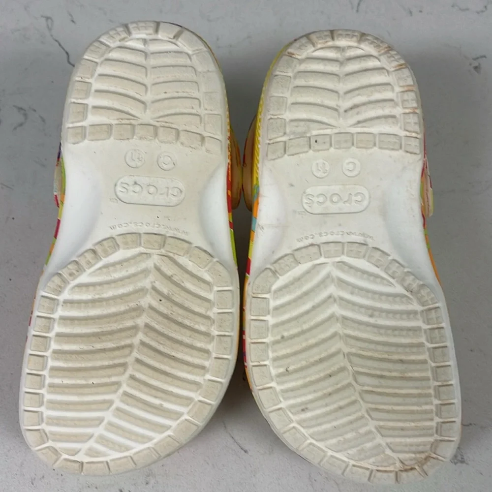 Crocs x Trix Cereal Collab Kids Size 11 Fruity Classic Clog